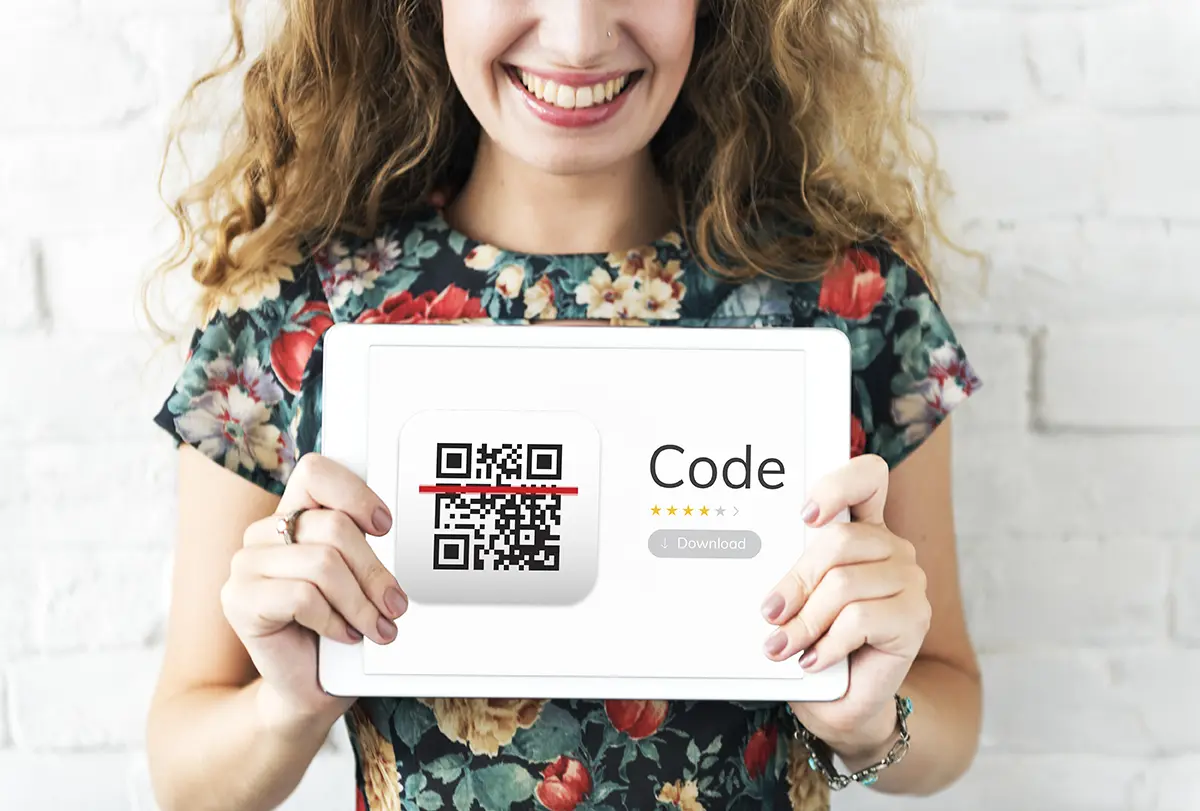 A gglnk.hu egy saját üzemeltetésű rövidlink- és QR-kód átirányító rendszer
